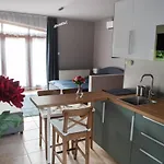 Venusz Apartment